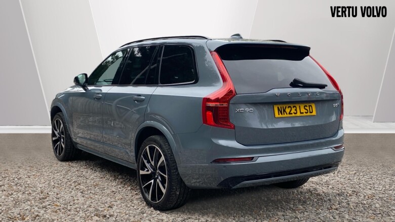 Volvo XC90 2.0 B5P Ultimate Dark 5dr AWD Geartronic Petrol Estate